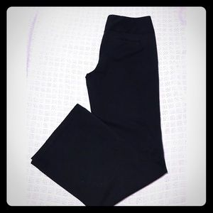 Lady's black flare Express Editor pants Sz 8